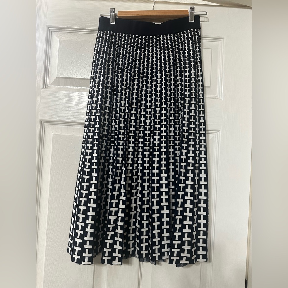Tory Sport Navy and White A-Line Skirt